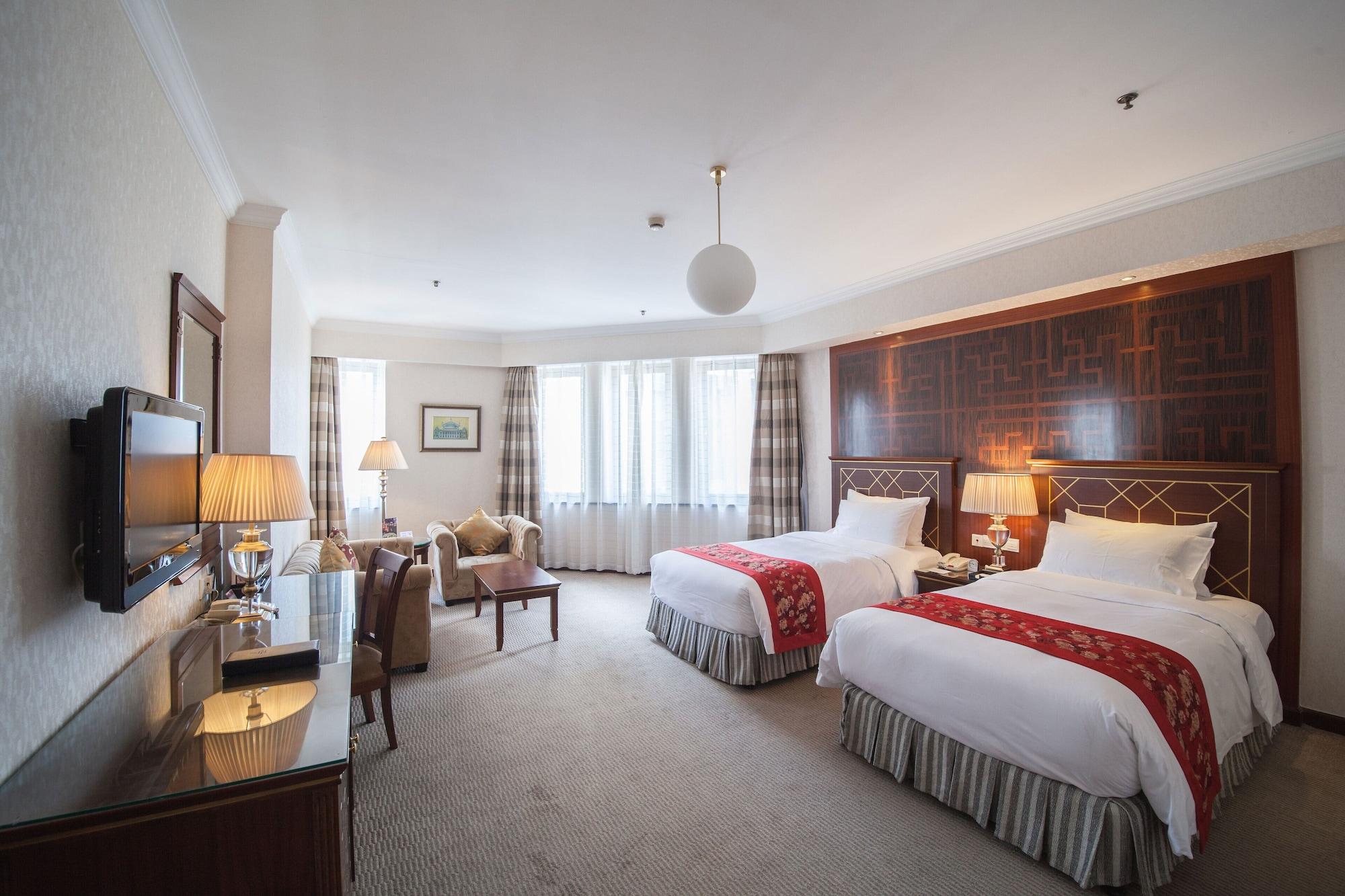 Jin Jiang Park Hotel Шанхай Екстериор снимка