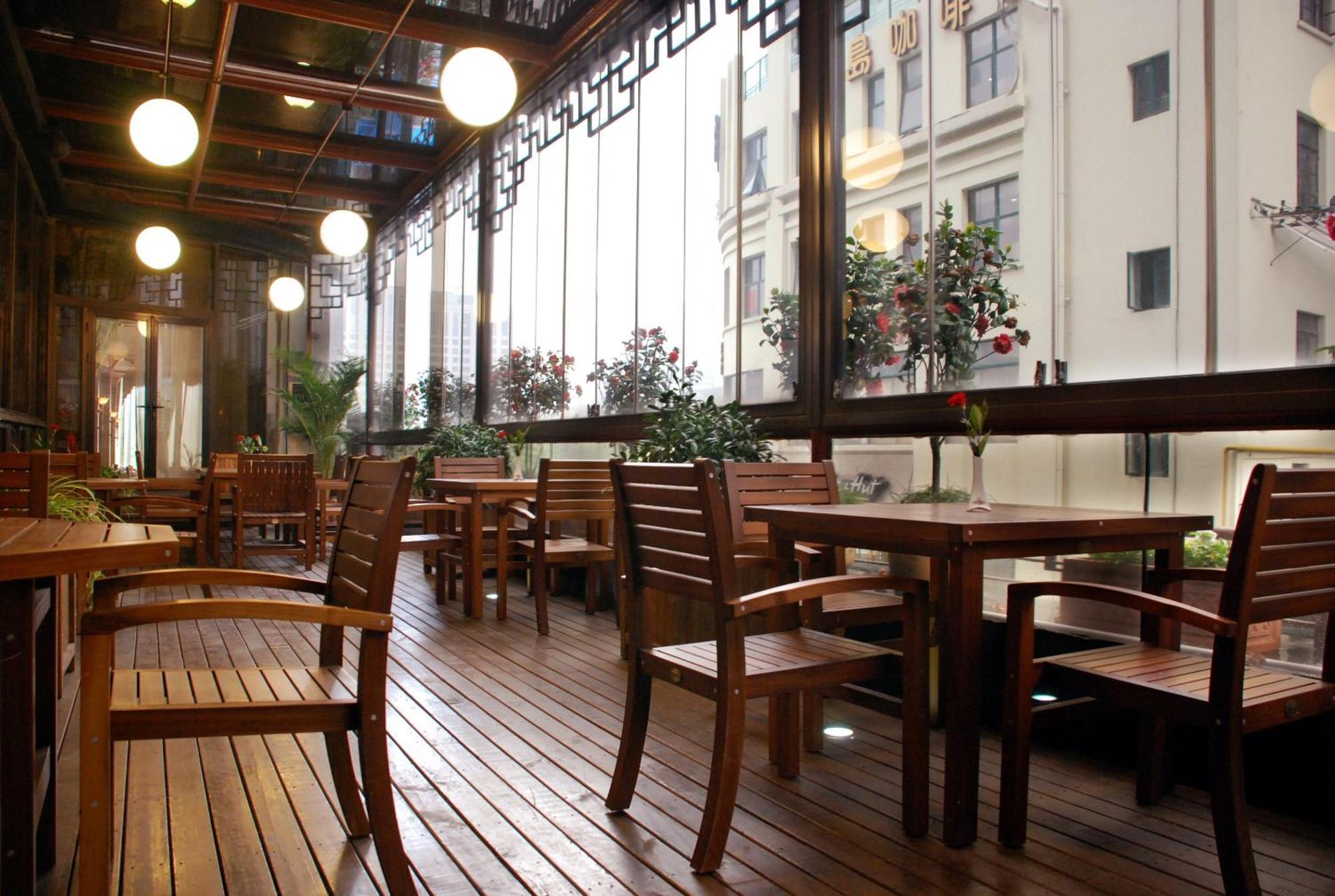 Jin Jiang Park Hotel Шанхай Екстериор снимка