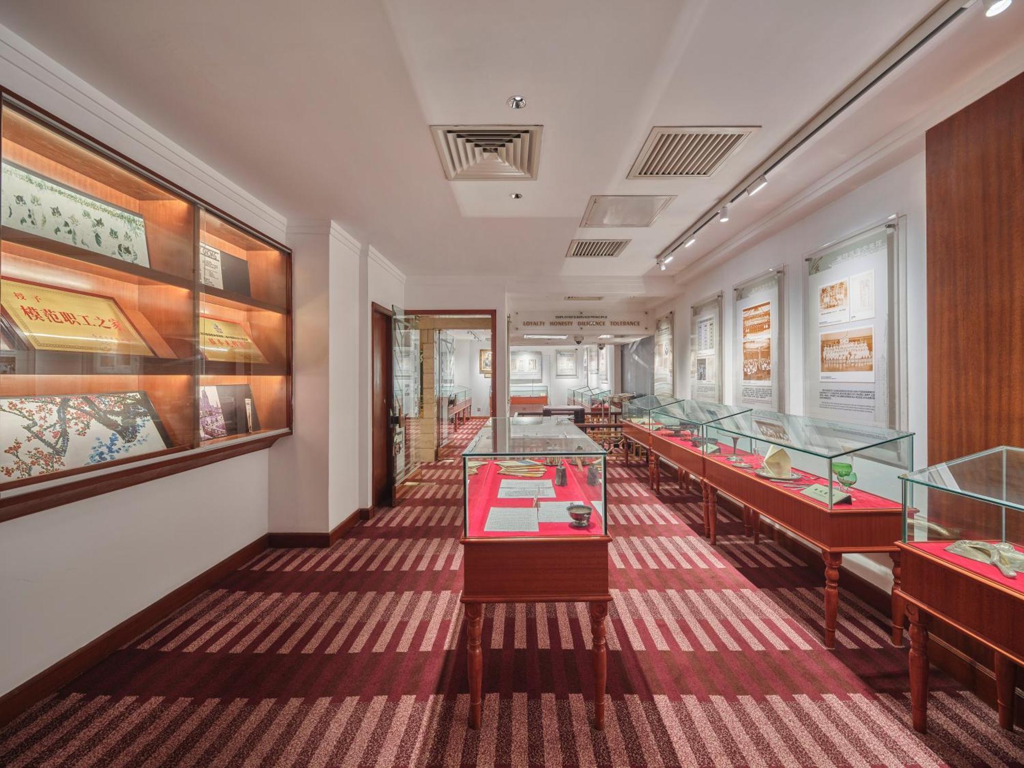 Jin Jiang Park Hotel Шанхай Екстериор снимка