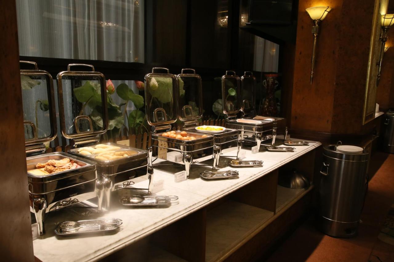 Jin Jiang Park Hotel Шанхай Екстериор снимка