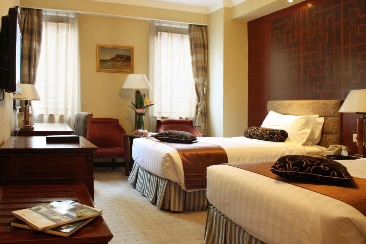 Jin Jiang Park Hotel Шанхай Екстериор снимка